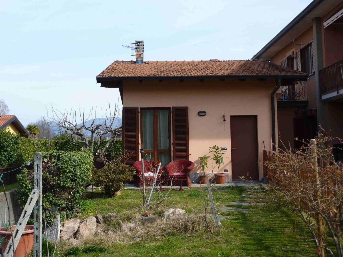 Villa Casa Malandrino Porto Valtravaglia Esterno foto
